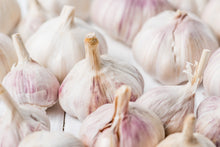 Load image into Gallery viewer, Garlic 25 Star Dark Balsamic Vinegar